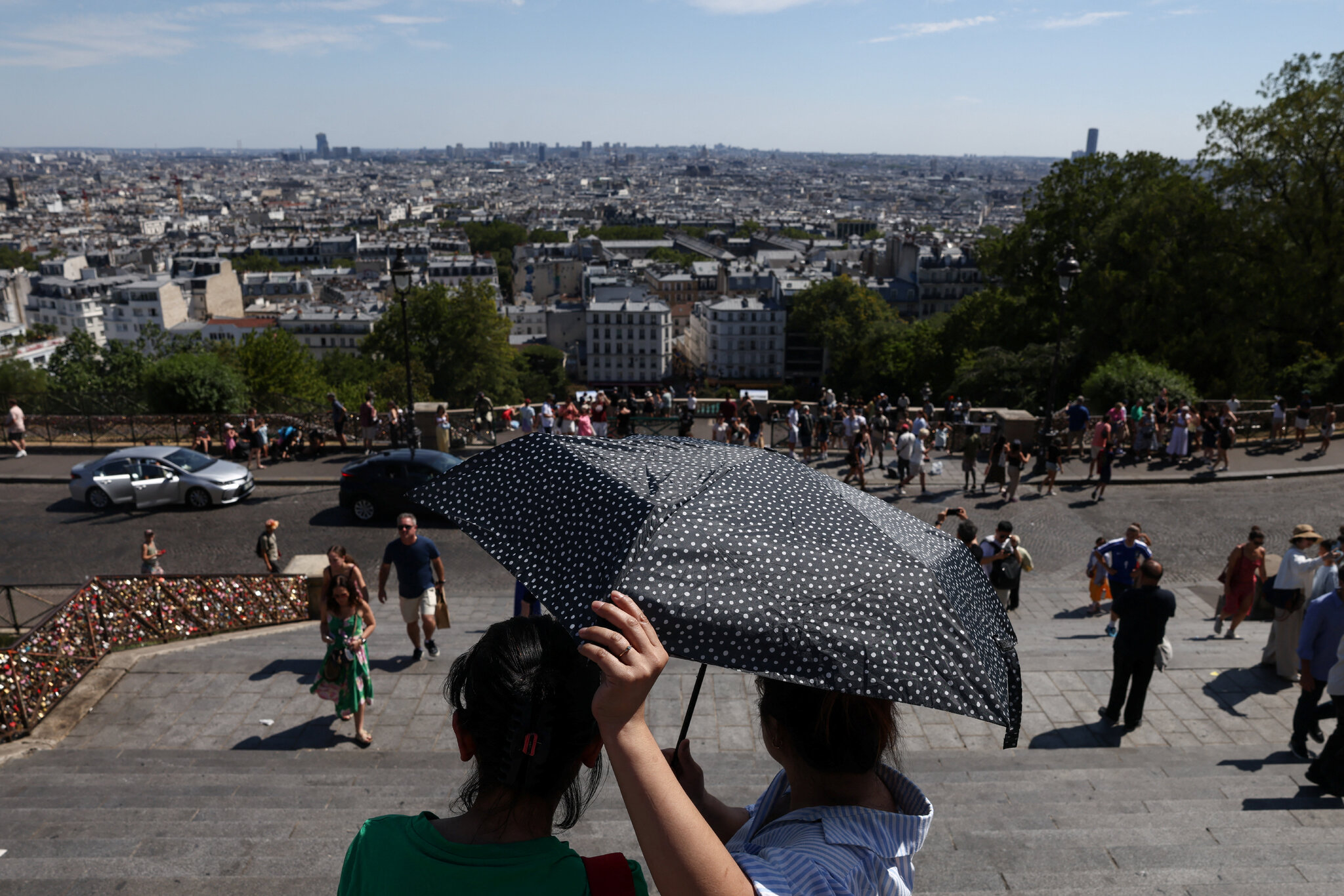 Heat Waves in Europe Linked to Thousands of Excess Deaths