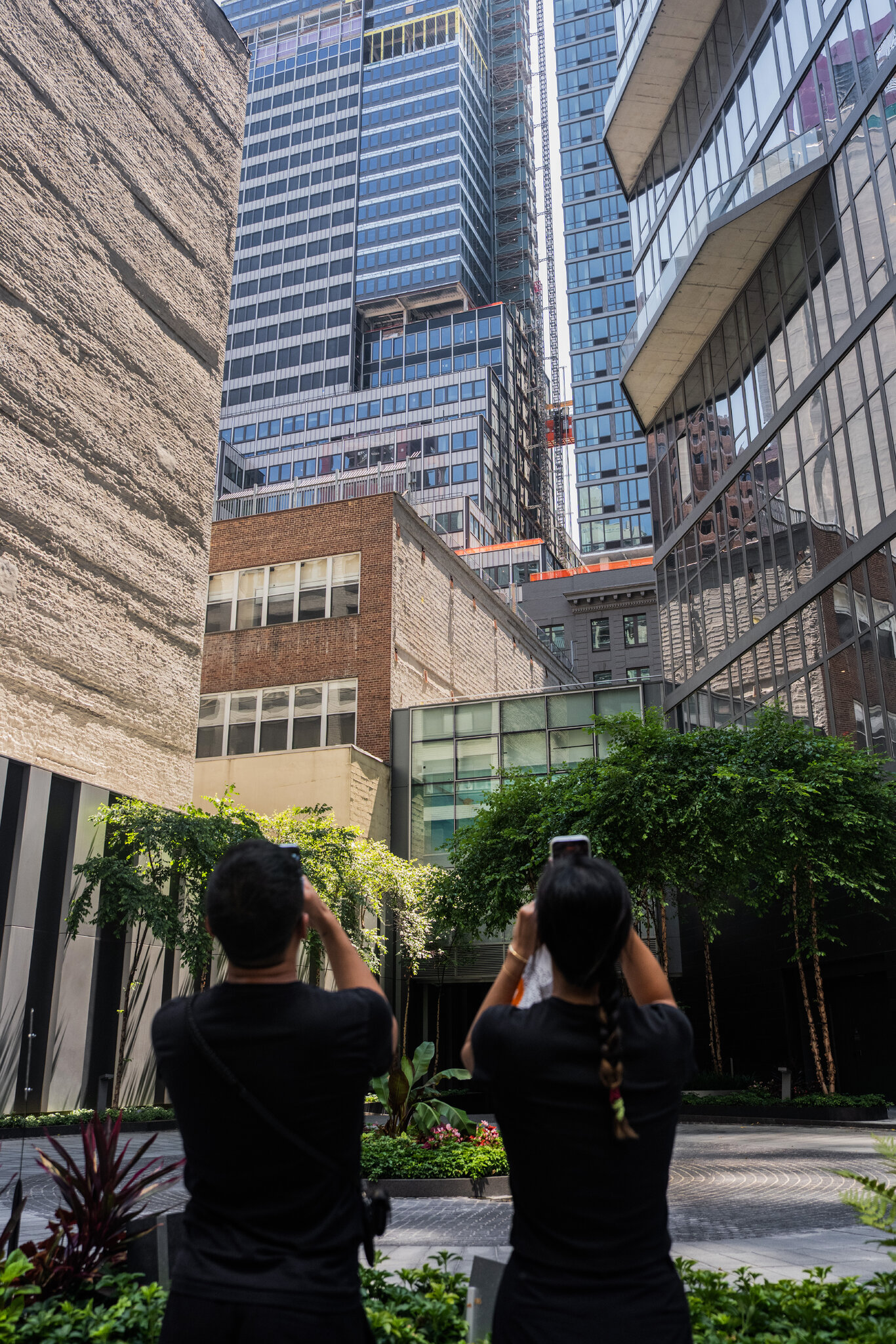 Firms With Checkered Pasts Tied to Troubled Midtown Construction Project