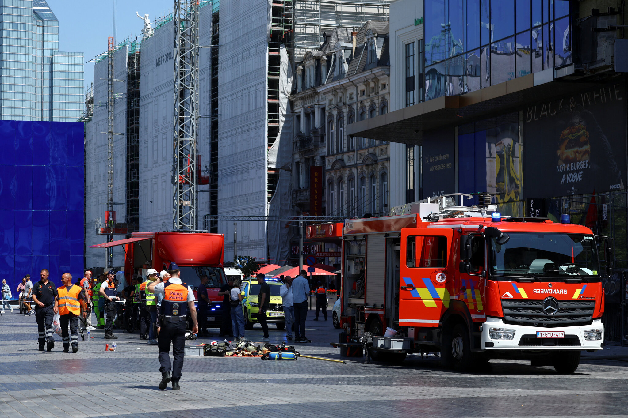 Six Dead in an Elevator After Fire in Central Brussels