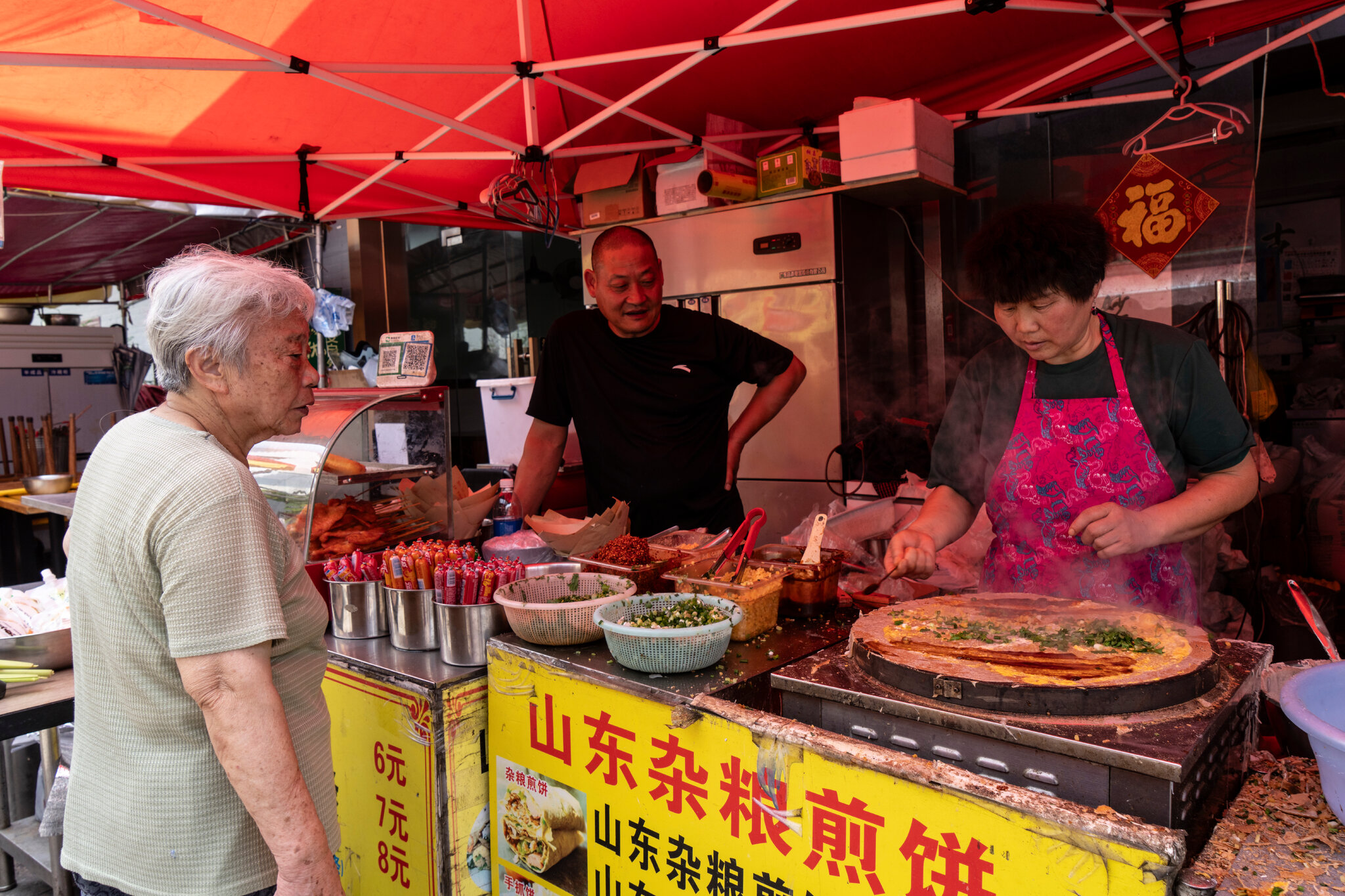 China Has a Real Chicken-and-Egg Problem