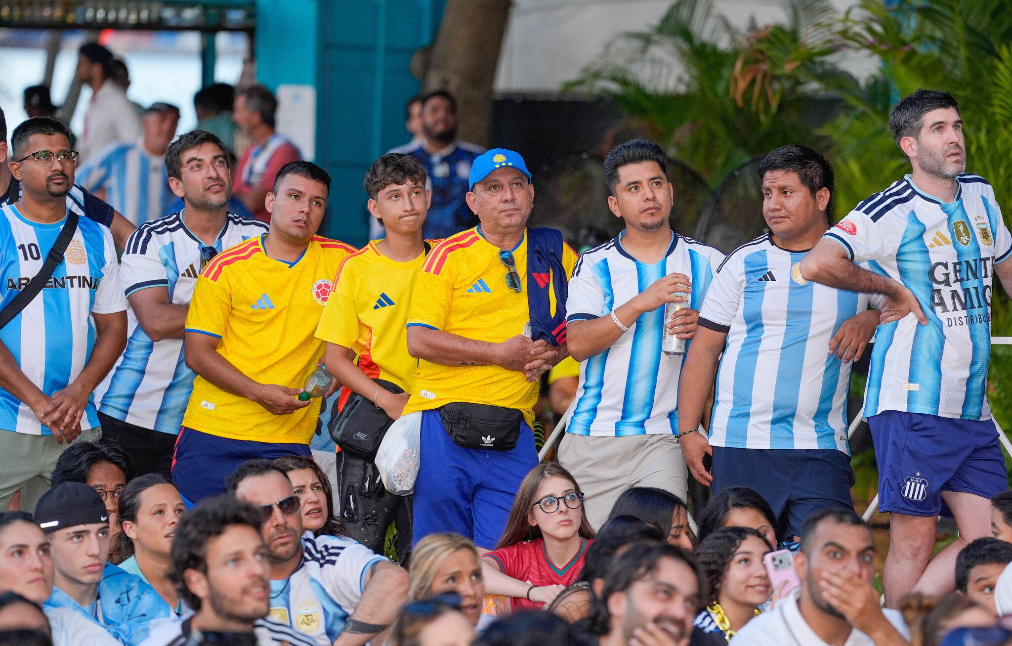 Argentina Tries to Win Another World Cup. Neighboring Nations Cheer Against It.