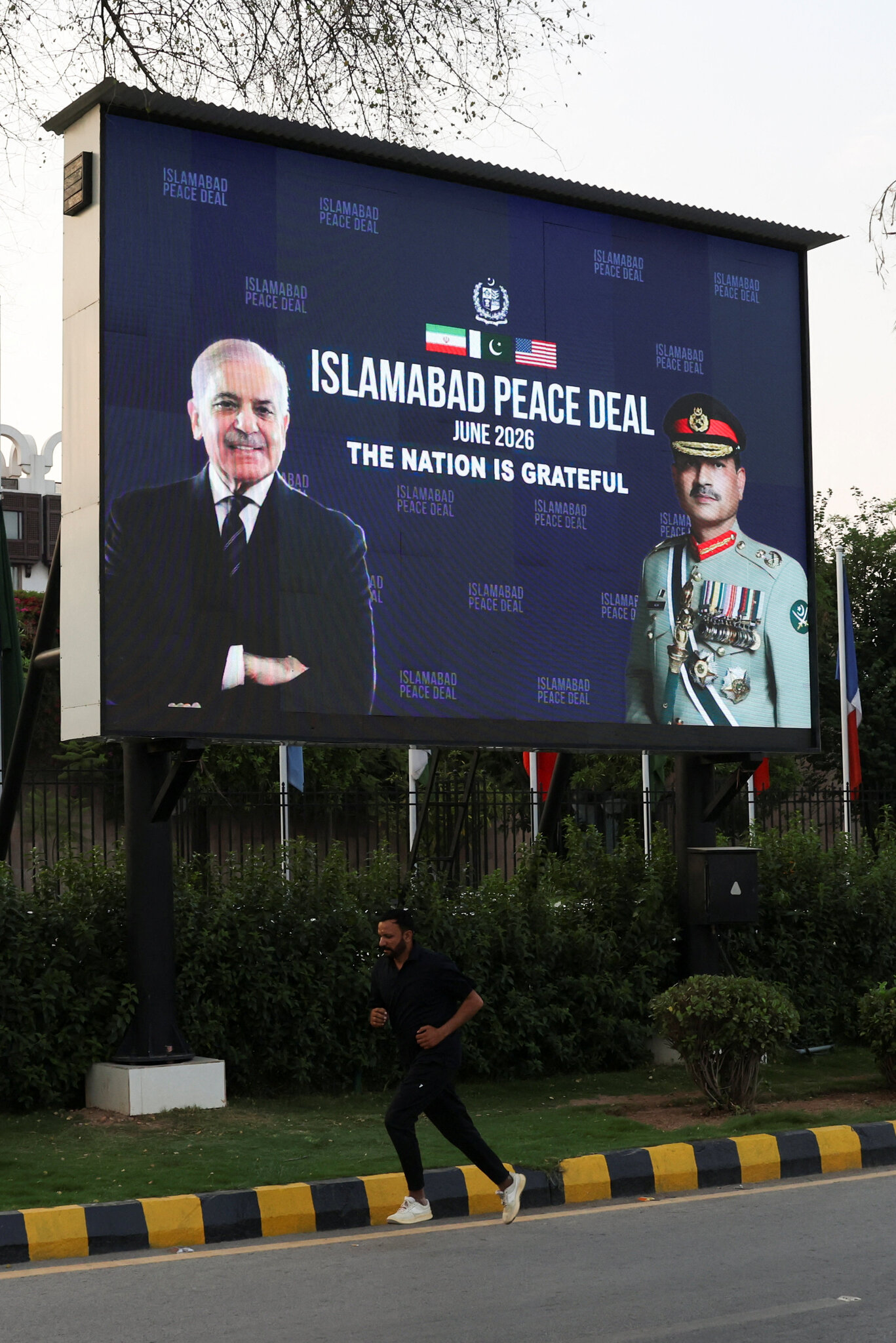 Pakistan, a mediator in the war, struggles to make itself heard.