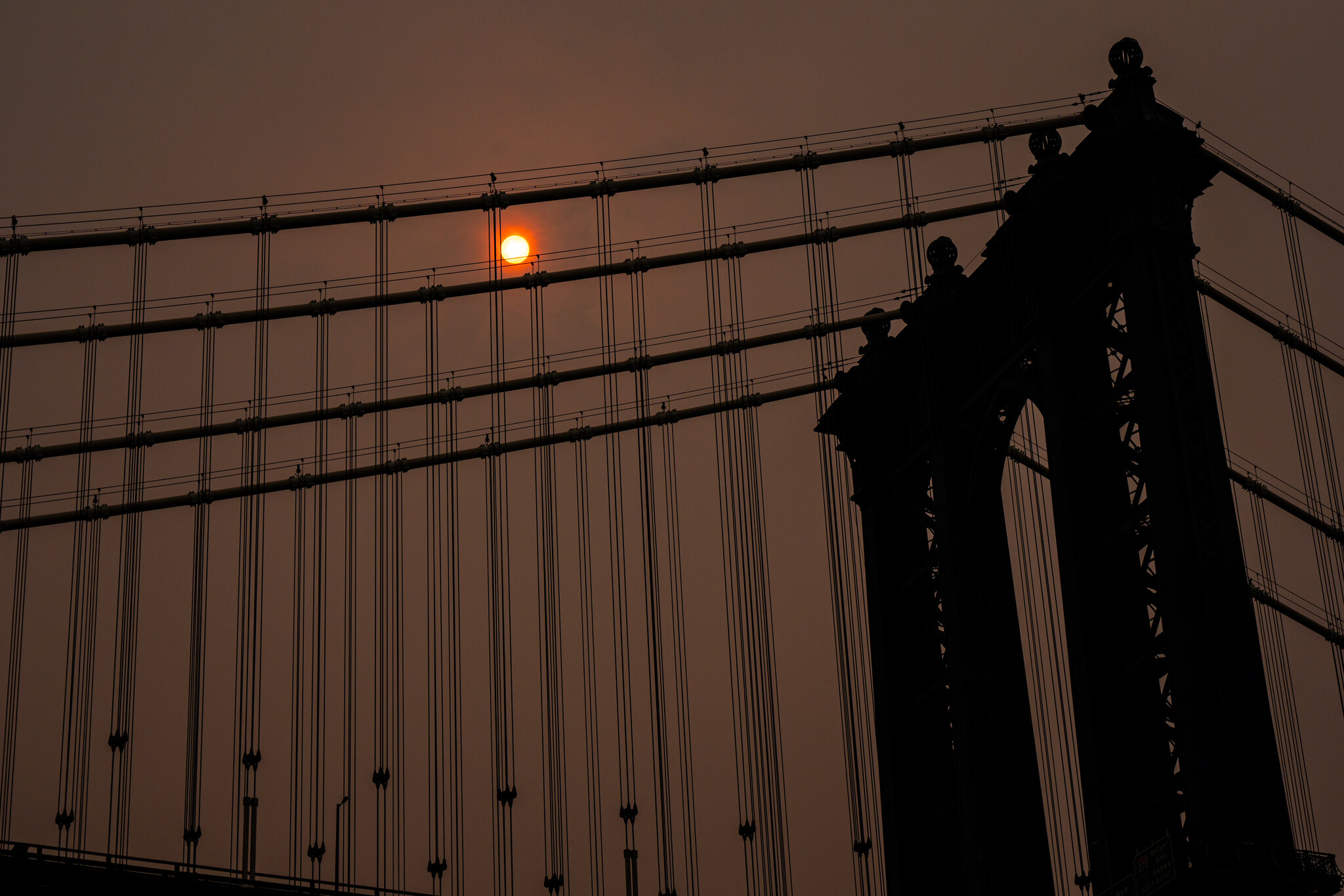 Mamdani Urges New Yorkers to Stay Indoors Because of Wildfire Smoke