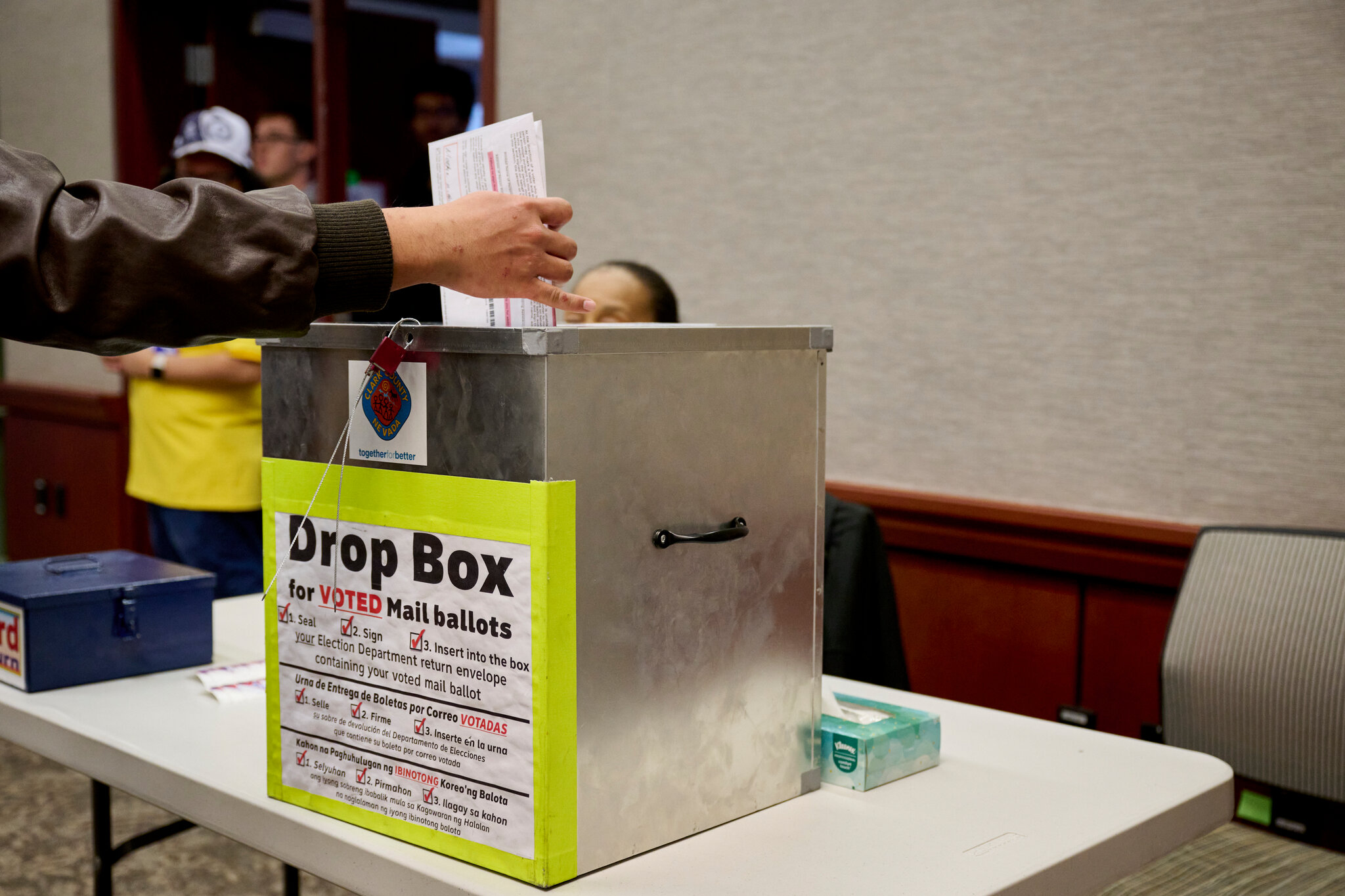 Trump again makes unverifiable claims of noncitizen voting