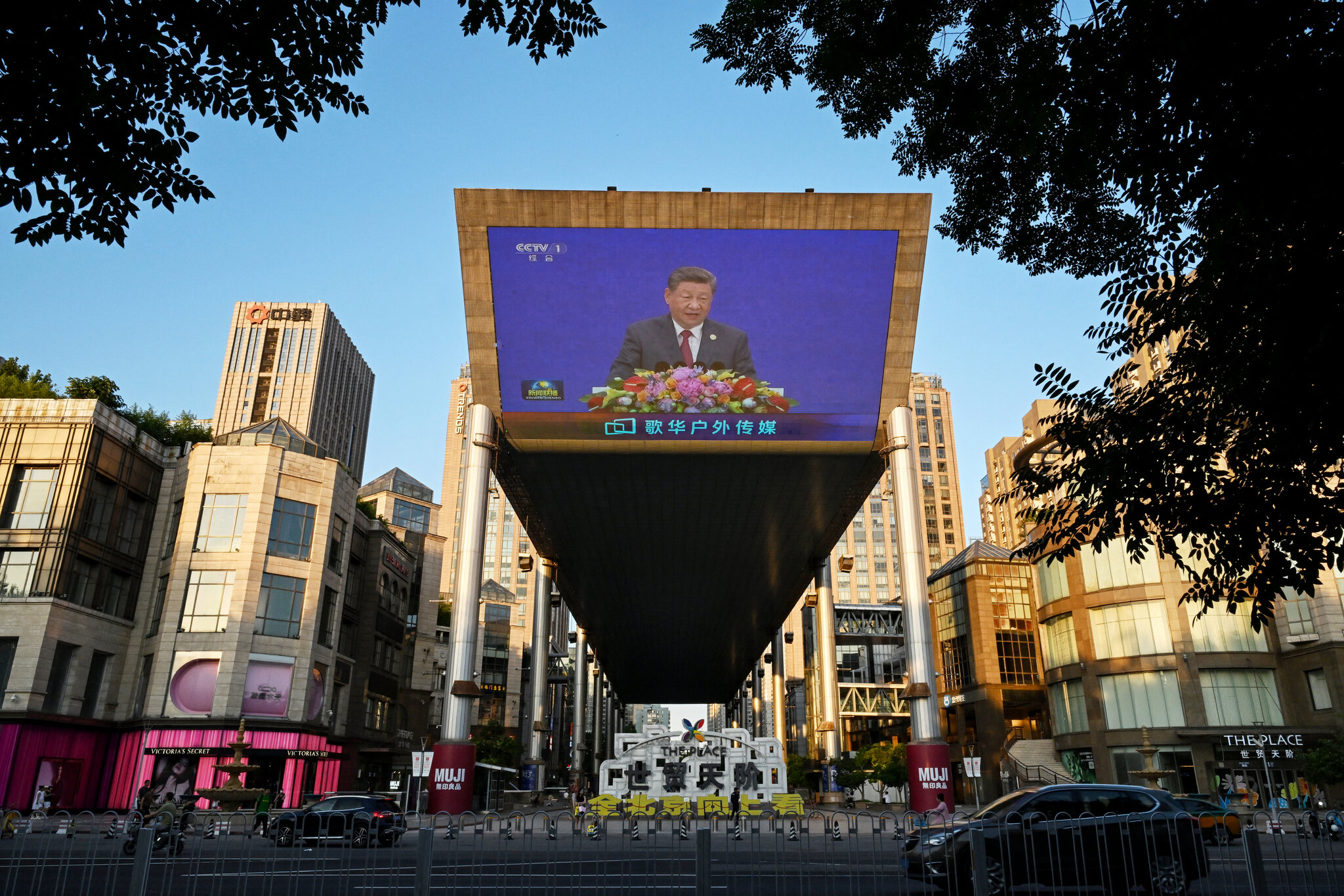 Why Silicon Valley Can’t Stop Looking Over Its Shoulder at China