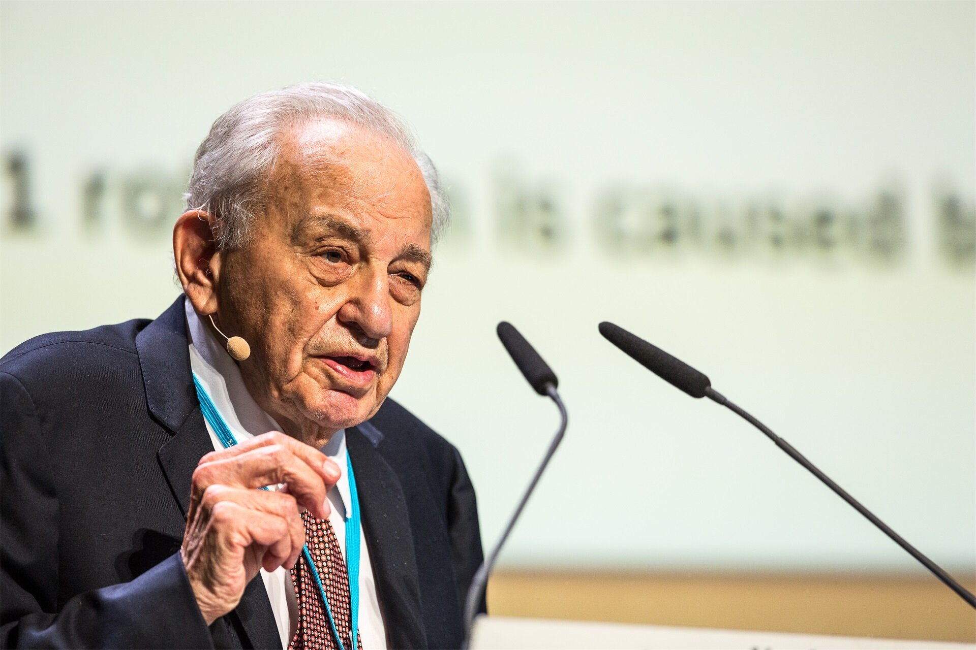 Rudolph Marcus, Who Illuminated Electrochemical Processes, Dies at 102