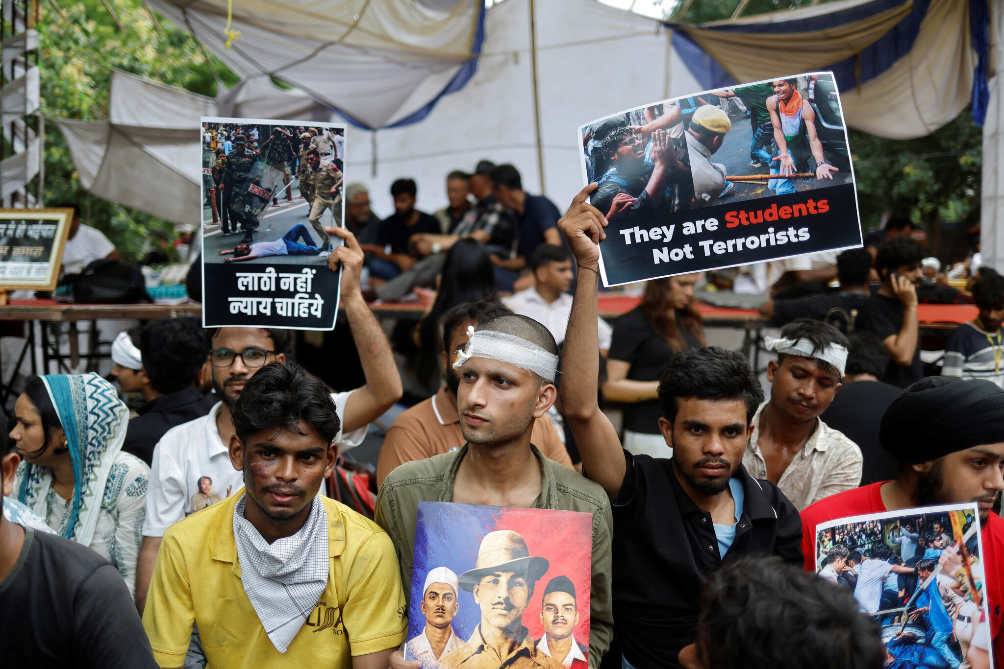 India’s Young Protesters Are Bloodied but Unbowed