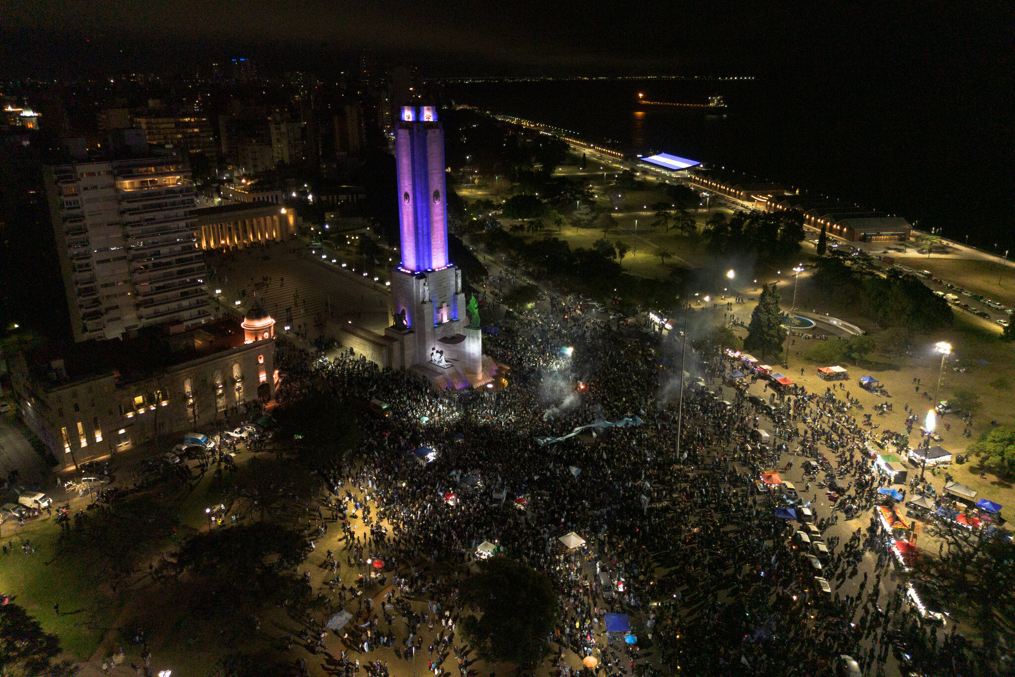 Facing a Surge of Criticism, Argentines Have Something to Say