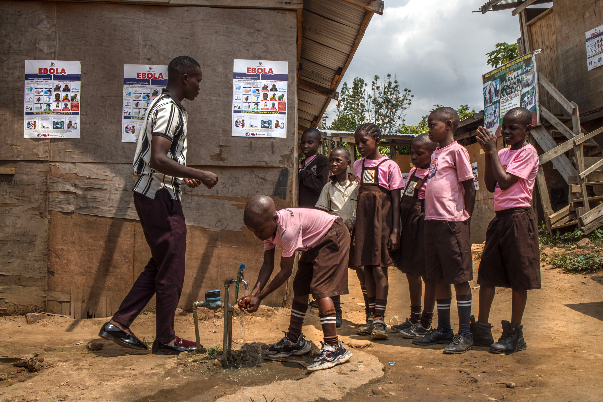 A Thin Rope Holds the Line Against Ebola on Uganda’s Border