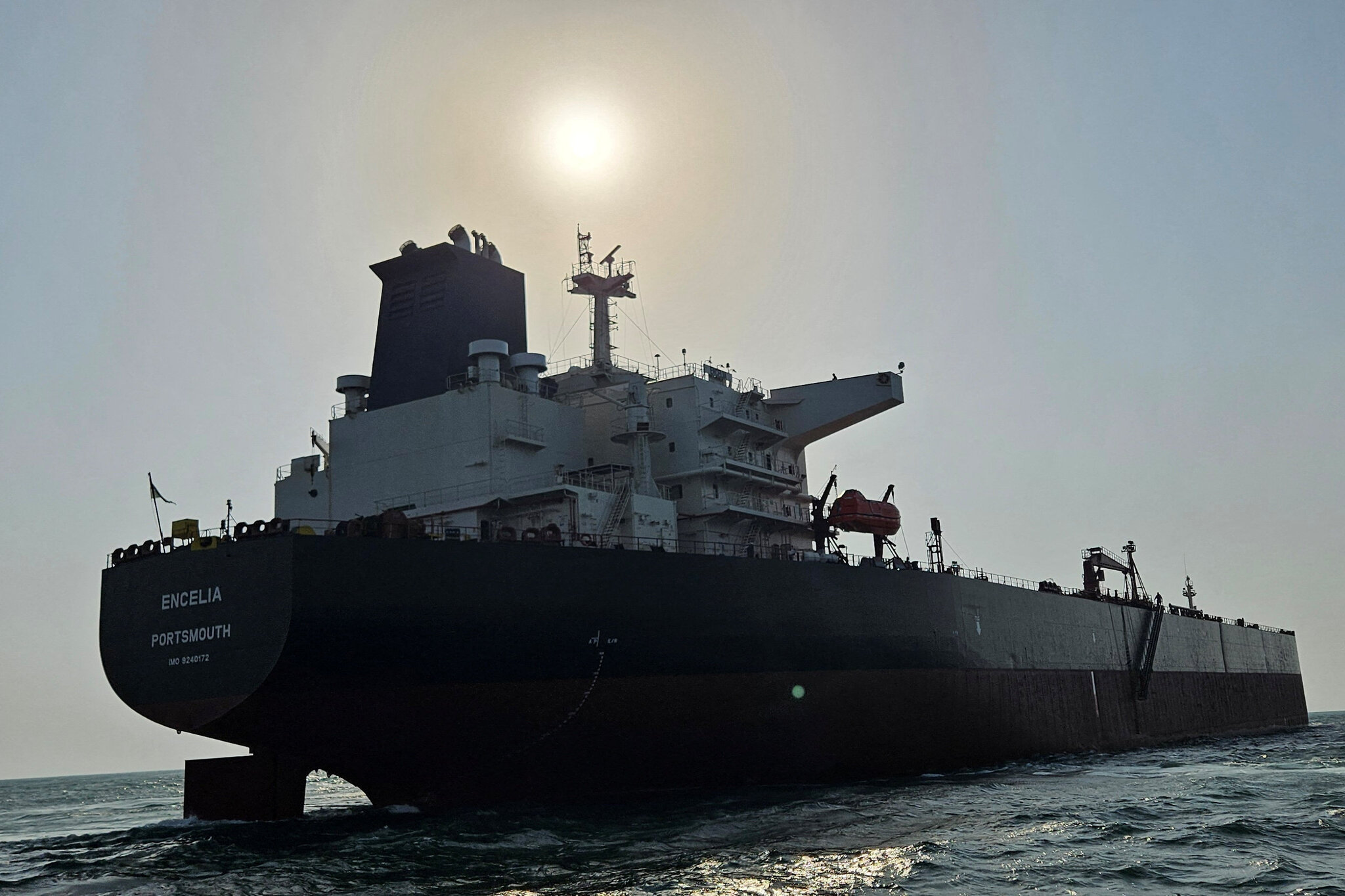 Strikes Against Saudi Tankers in the Red Sea Send Oil Past $100 a Barrel