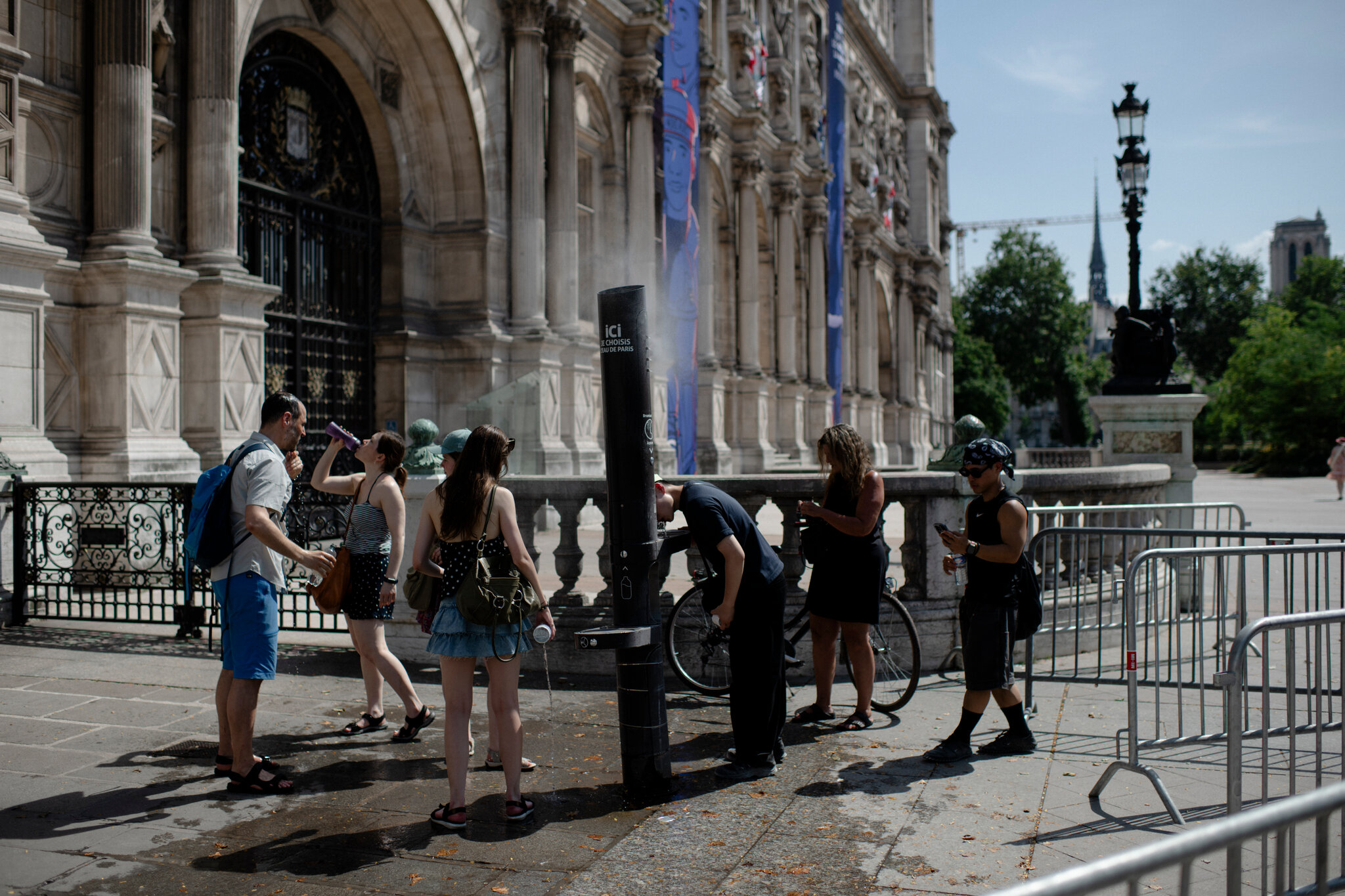 A Tempting Remedy for Heat-Stricken France: Be More Like Spain