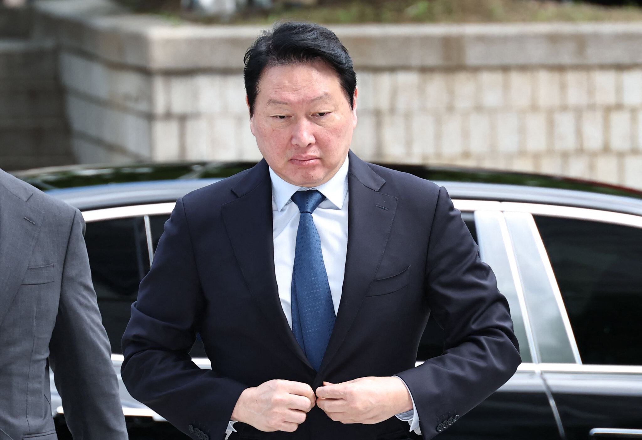 Tech Titan’s Ex-Wife Wins Big Divorce Payout but Misses Out on A.I. Riches