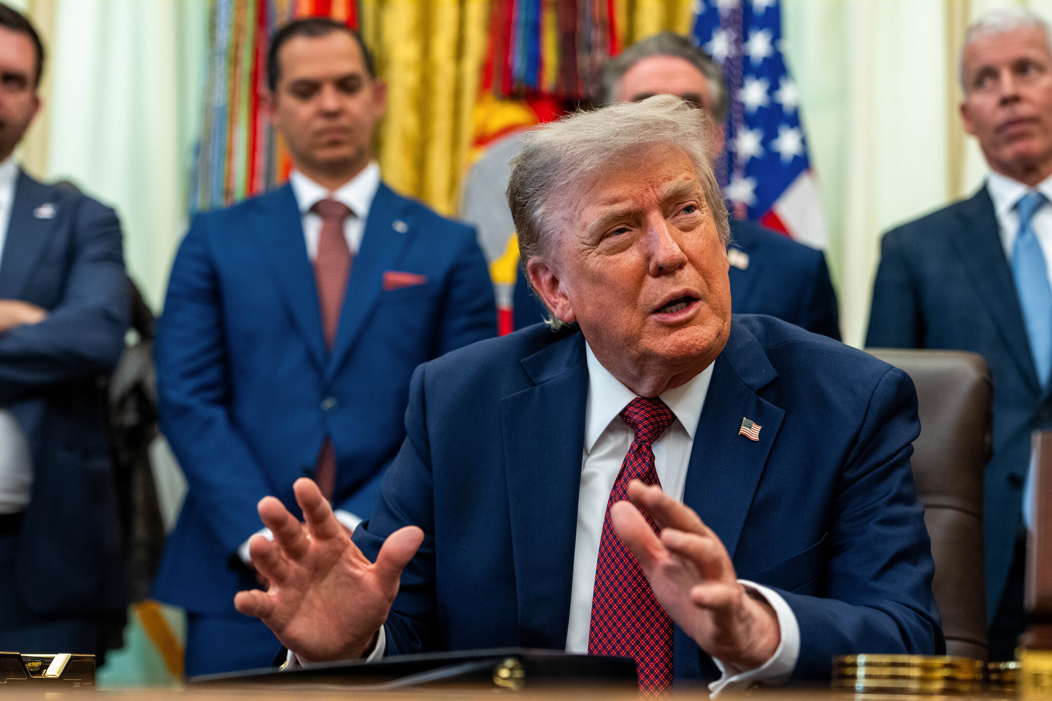 Trump Seems Trapped by Iran War, Even as He Wields the World’s Biggest Hammer
