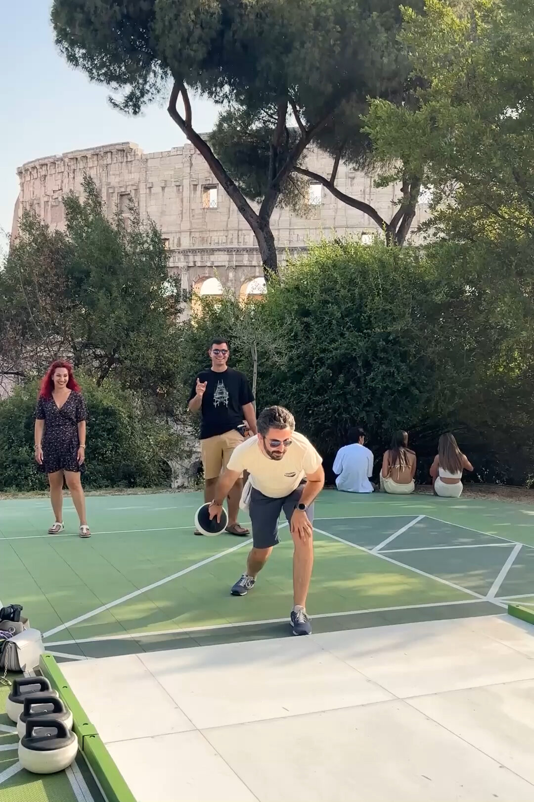 In a Sweltering Summer, These Italians Want Romans to Curl
