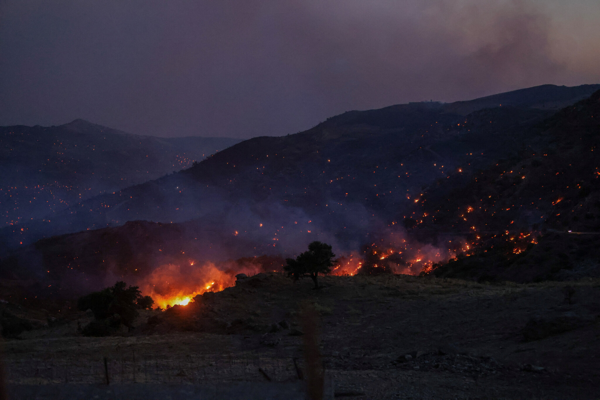 ‘Nightmarish’ Wildfire in Crete Kills Two Firefighters as Thousands Evacuate