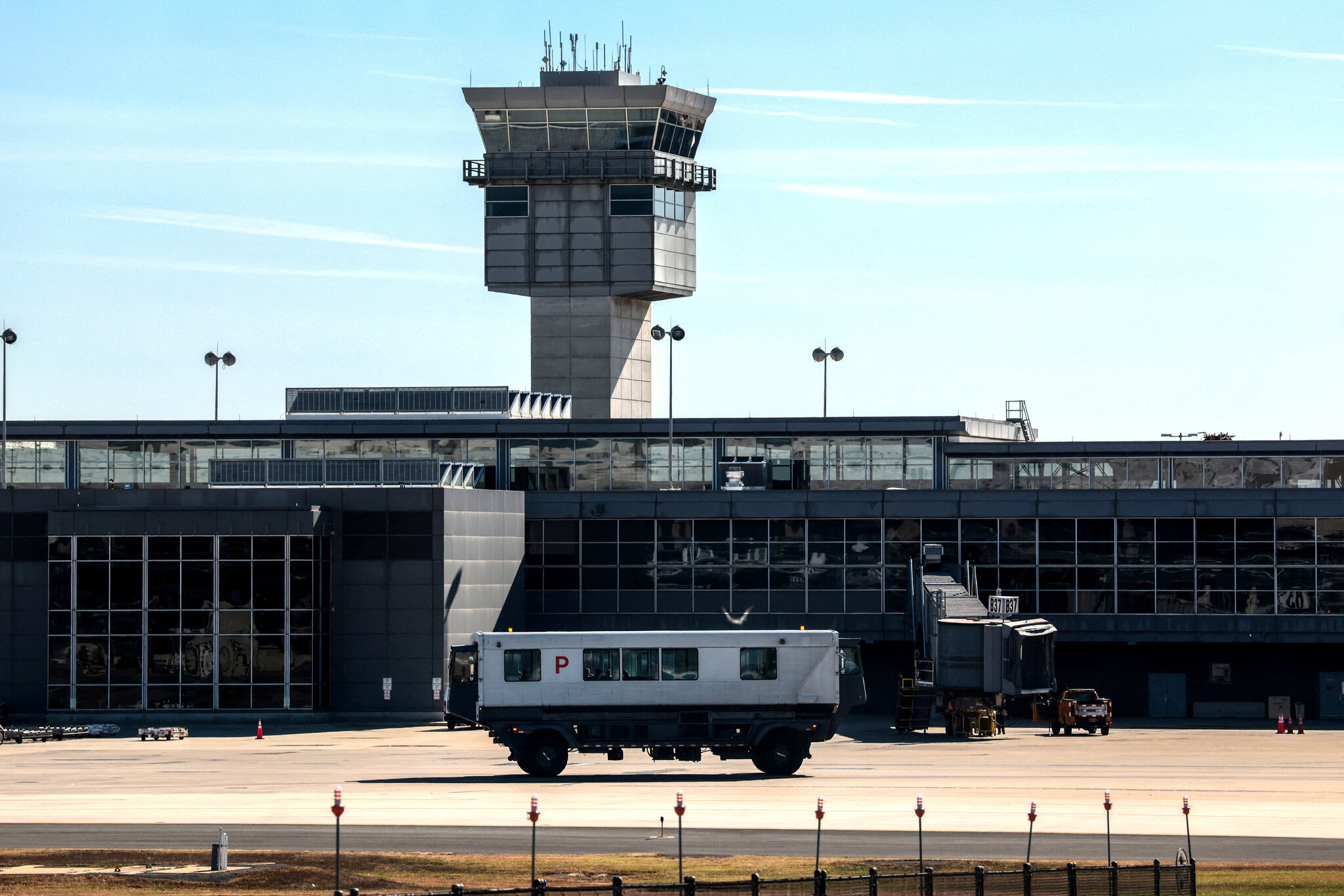Dulles Airport’s Reviled ‘People Movers’ May Be Lurching Into the Sunset