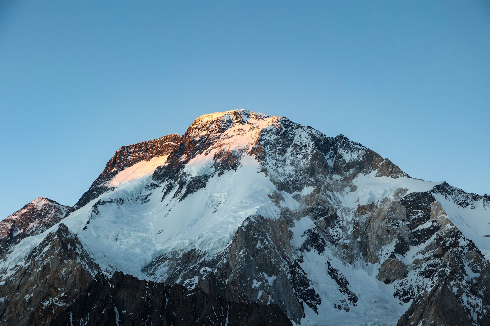 Search Continues for Missing Climbers After Pakistan Avalanche