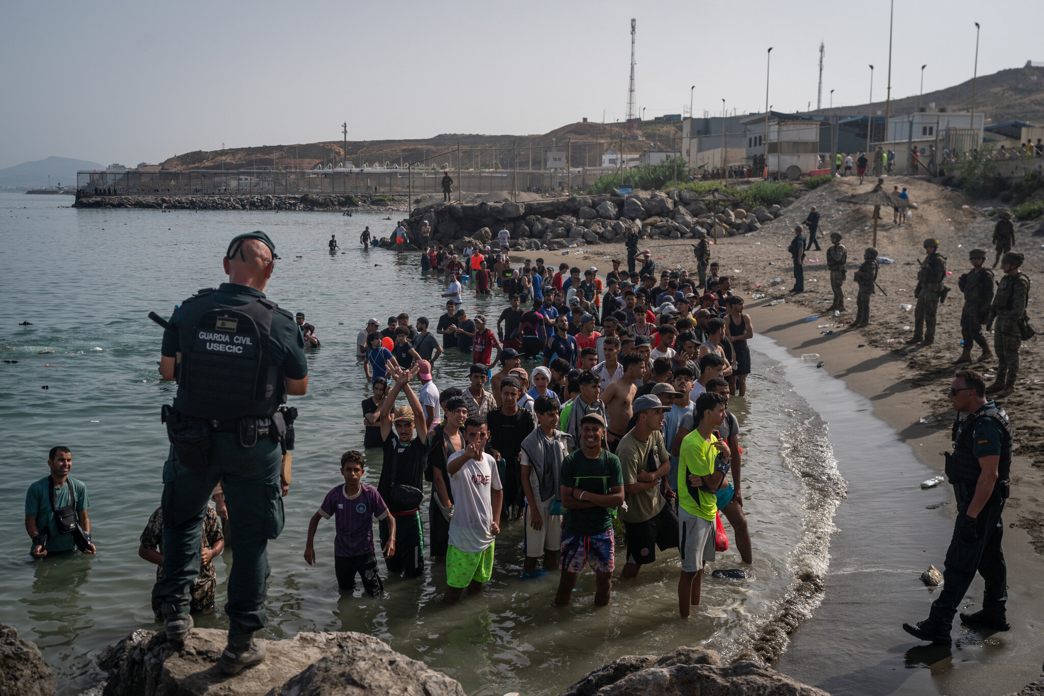 Europe’s Far Right, Once Marginal, Now Sets Tone on Spain Migrant Crisis