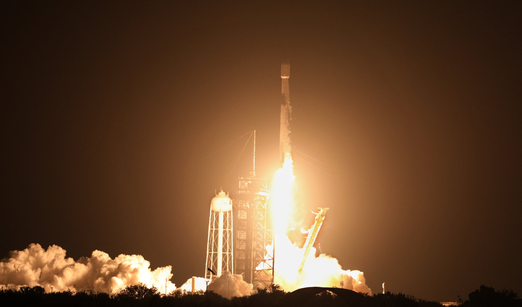 A SpaceX Rocket Is Headed for a Crash on the Moon
