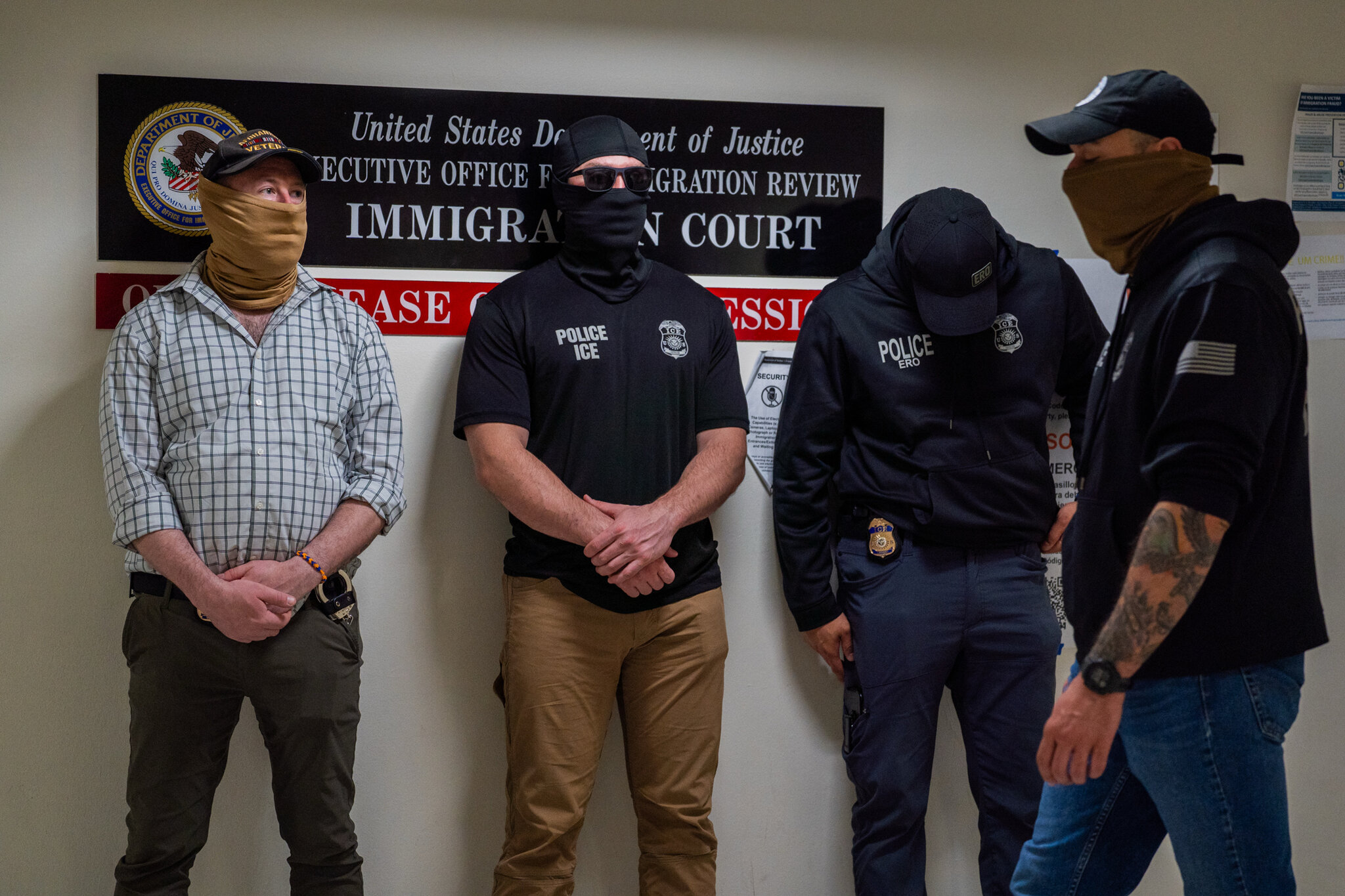 N.Y. Law Barring ICE Agents From Wearing Masks Is Blocked by Judge