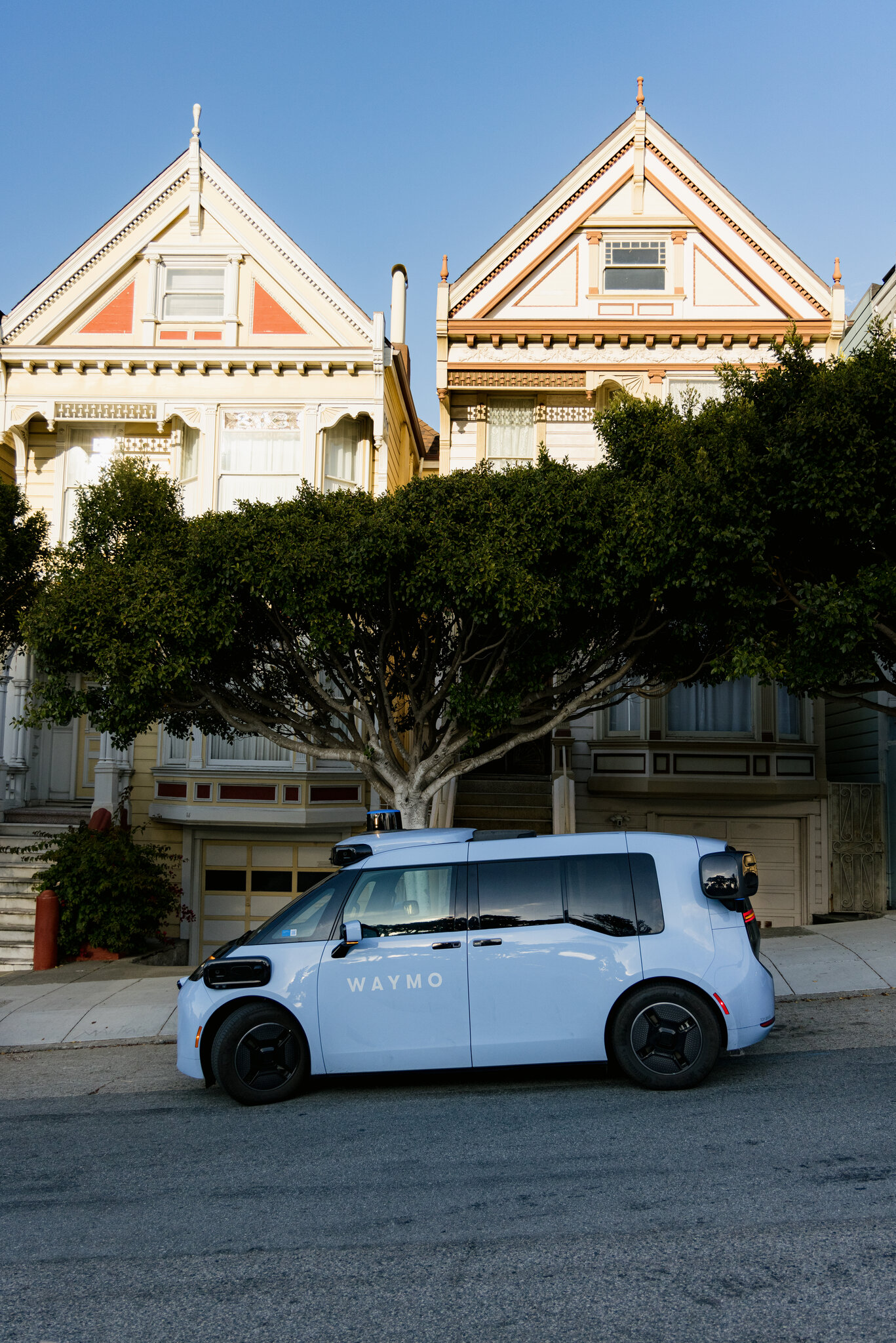 Waymo Is Growing Faster Than Ever. So Are Its Glitches.