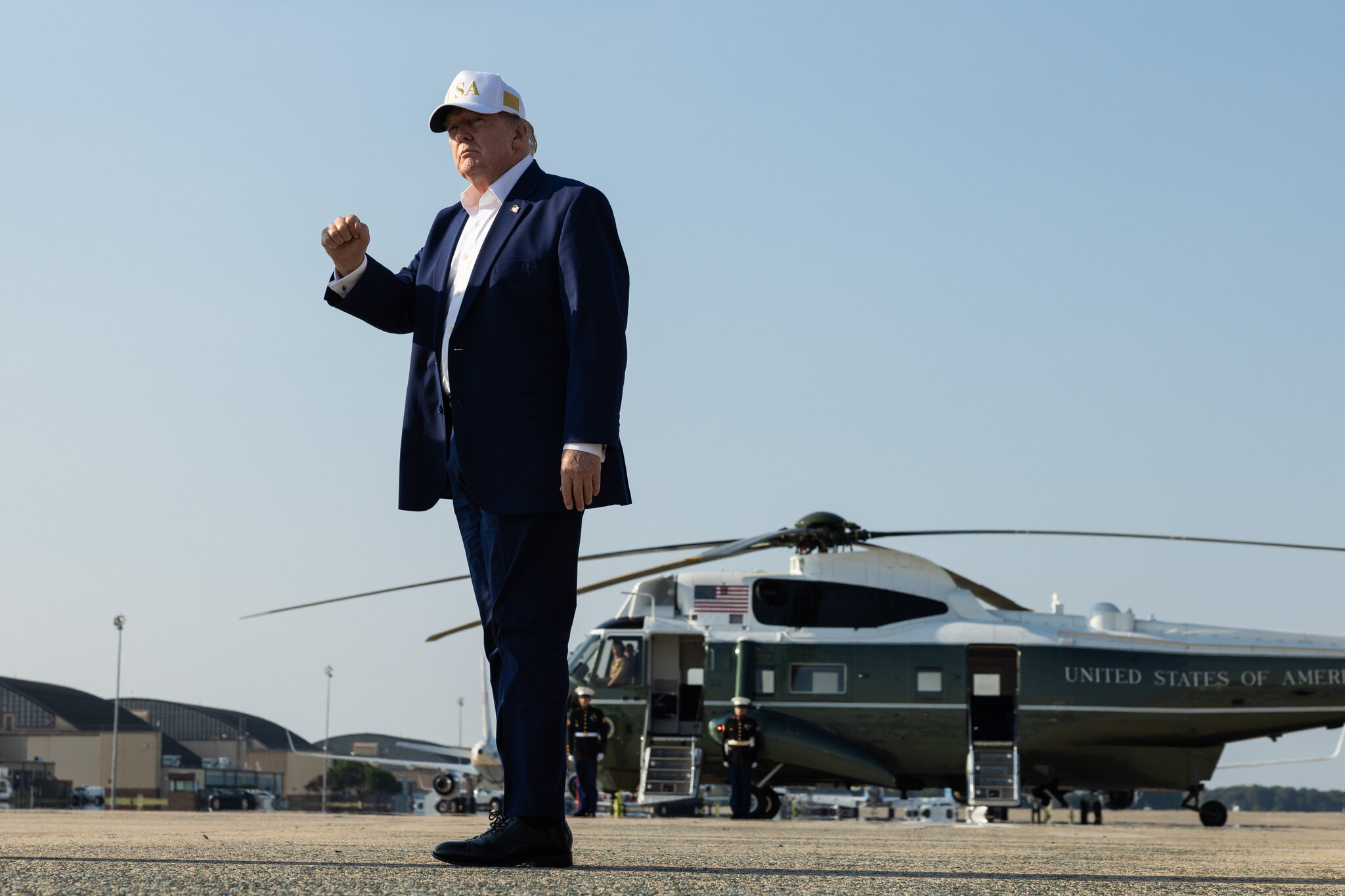 As Voters Grow Anxious Over A.I., Trump Shrugs Off the Concern