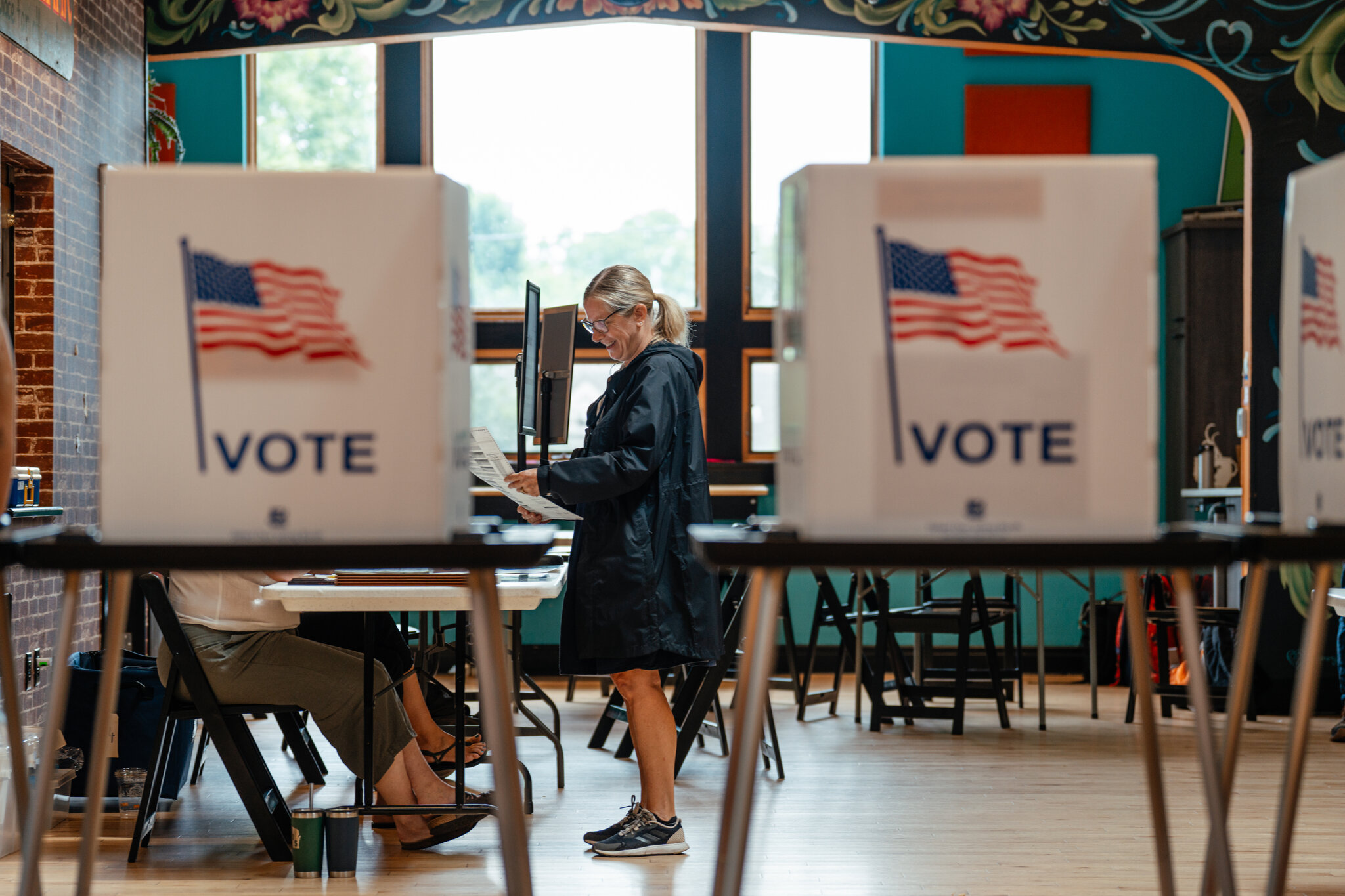 In Wisconsin Governor Primary, Polls Have Shown a Progressive Democrat With a Big Lead
