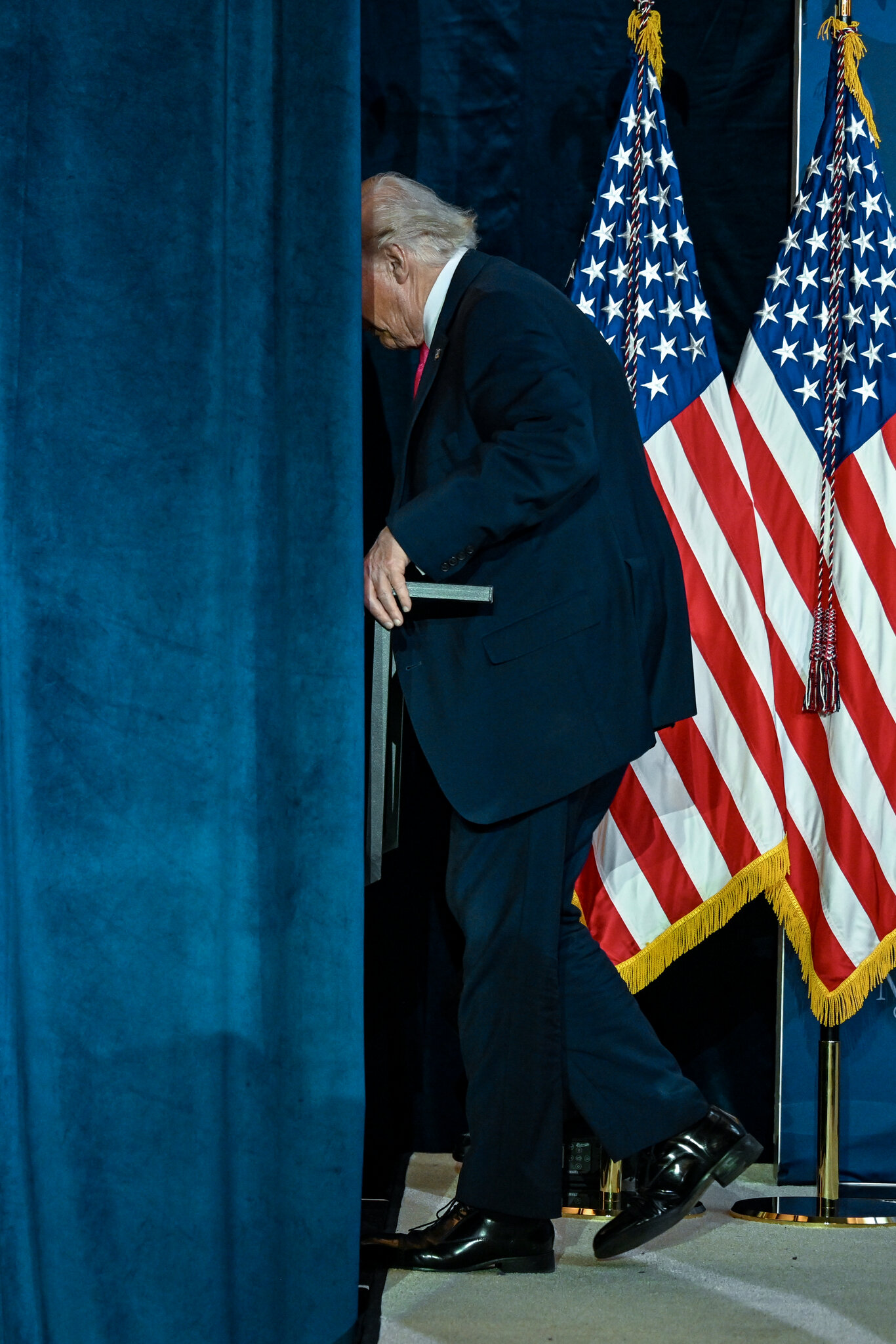 I Was Dick Cheney’s Cardiologist. Trump Has Not Looked Well, and We Should Know Why.