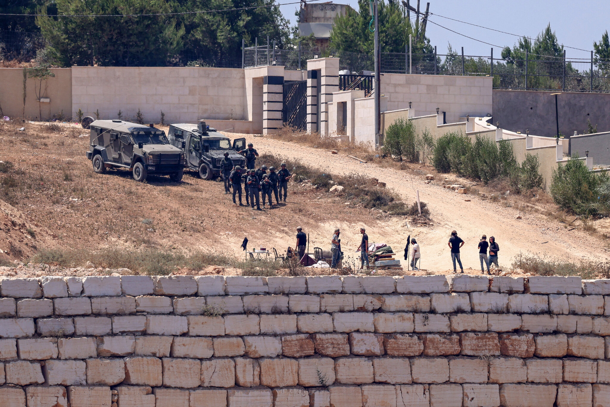 Settler Siege of Palestinian Homes Highlights Growing West Bank Chaos