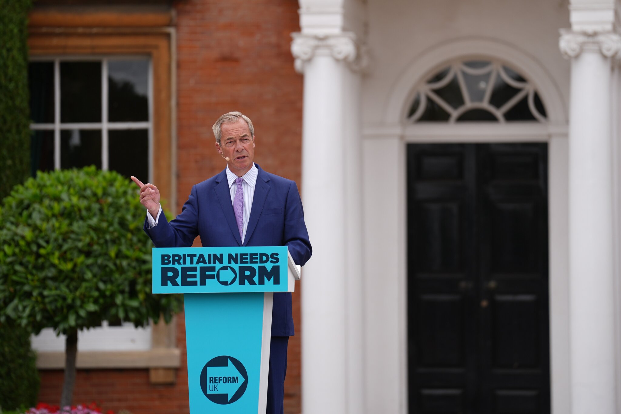 What to Know About Today’s U.K. Special Election: Farage vs. Binface