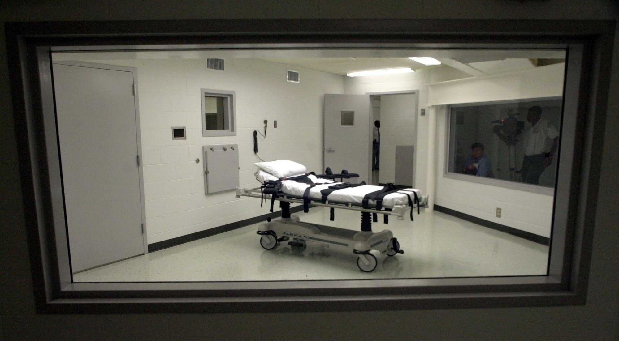 Three States to Execute Inmates on the Same Day