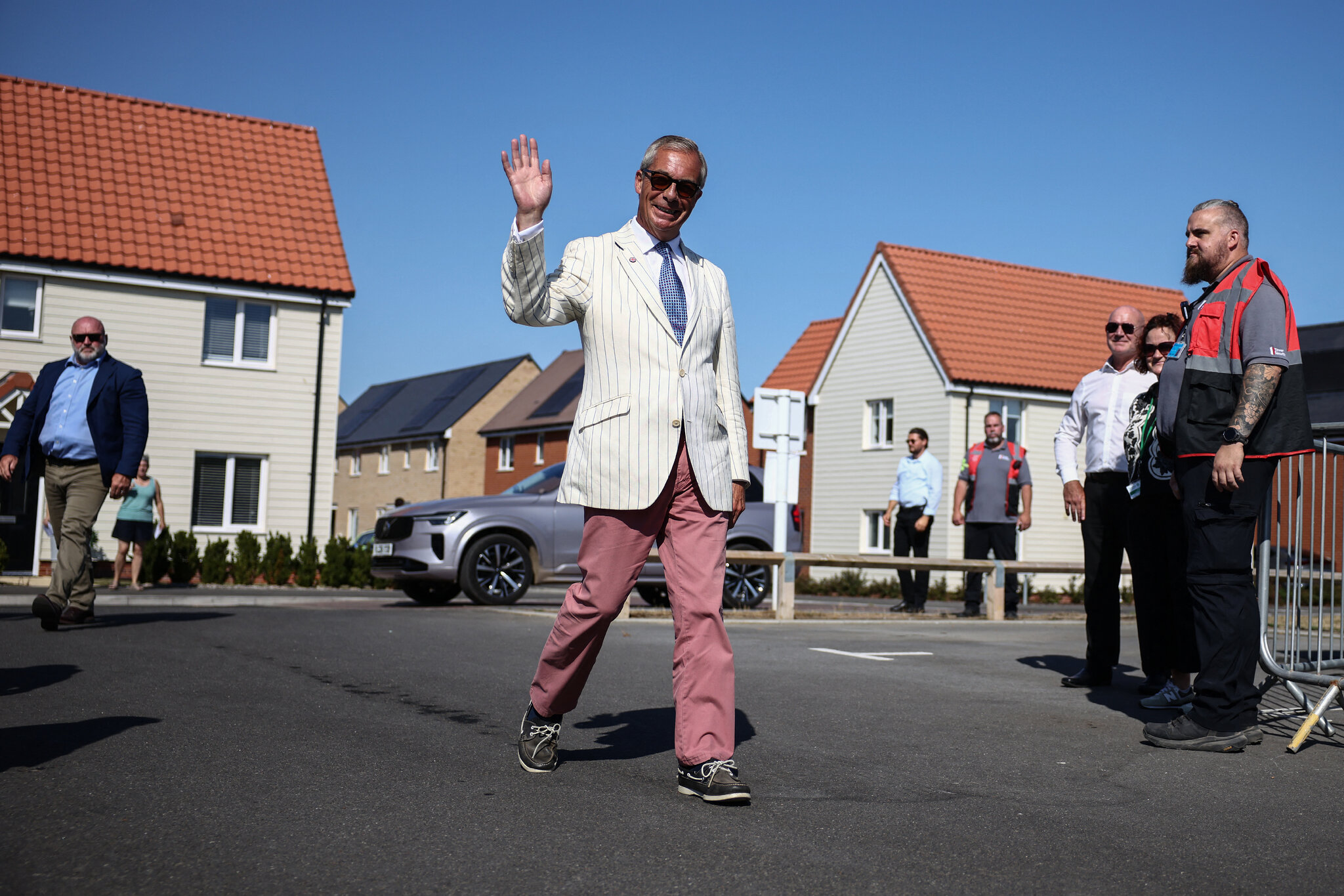 Britain’s Farage Takes a Page From Trump’s Playbook Amid Investigations