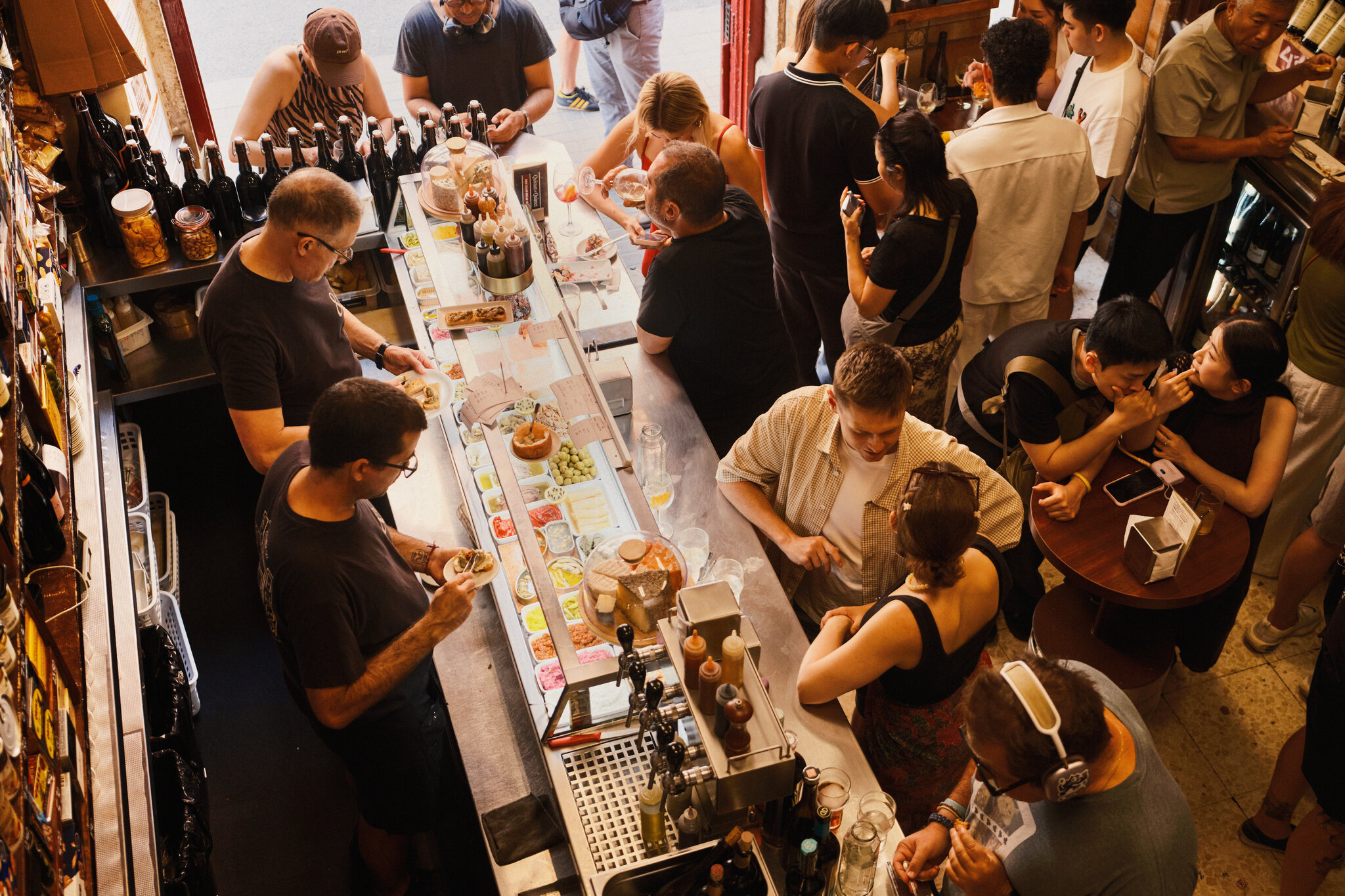 In Barcelona, Finding the Perfect Spot for Vermut and Snacks