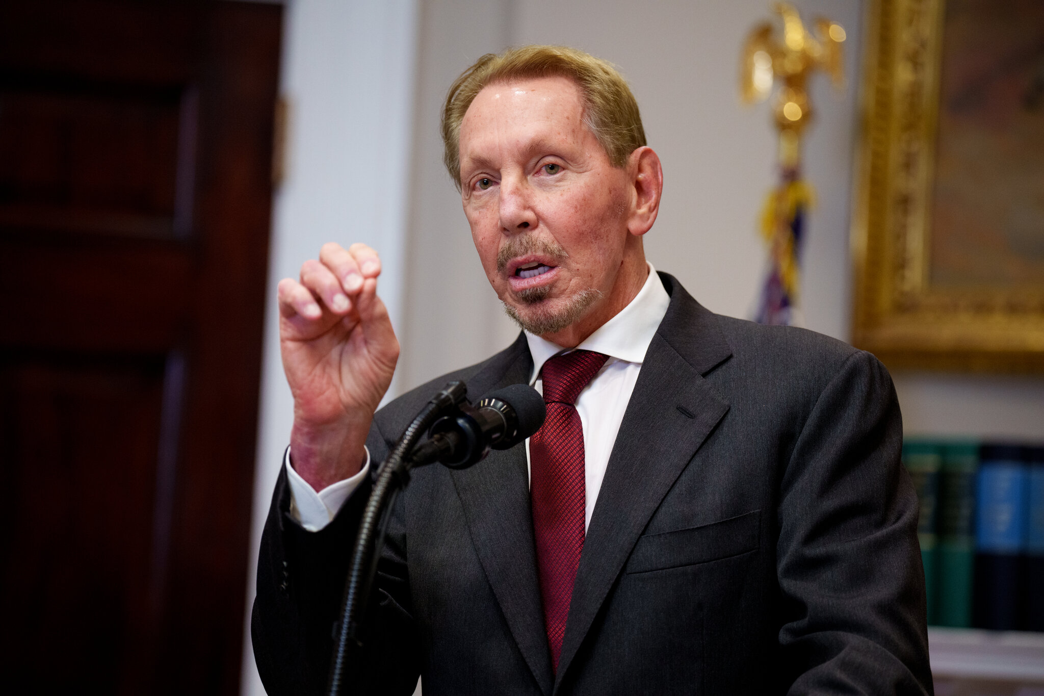 Five Takeaways From the Times Investigation Into Larry Ellison’s A.I. Gamble