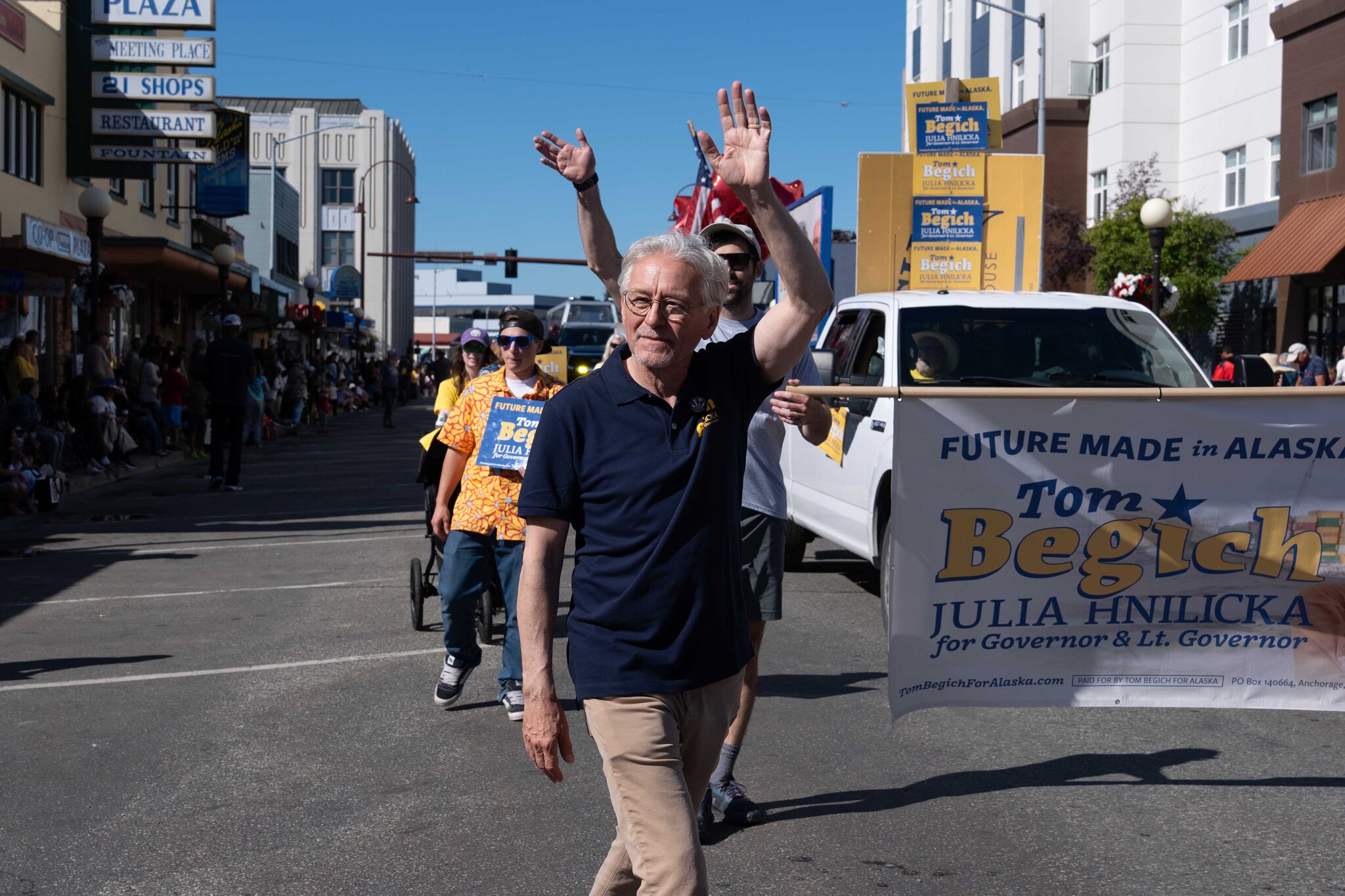 A Free-for-All in Alaska as 17 Candidates Compete to Be Governor